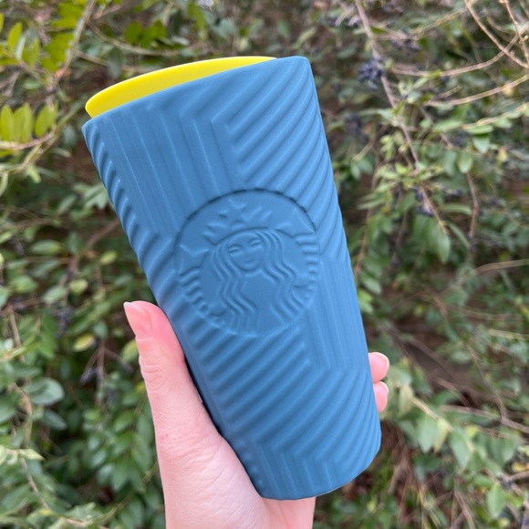 Starbucks Accessories - Starbucks 2024 Angular Blue Soft Touch Texture Pattern Ceramic Travel Mug